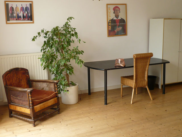 Balcony room1